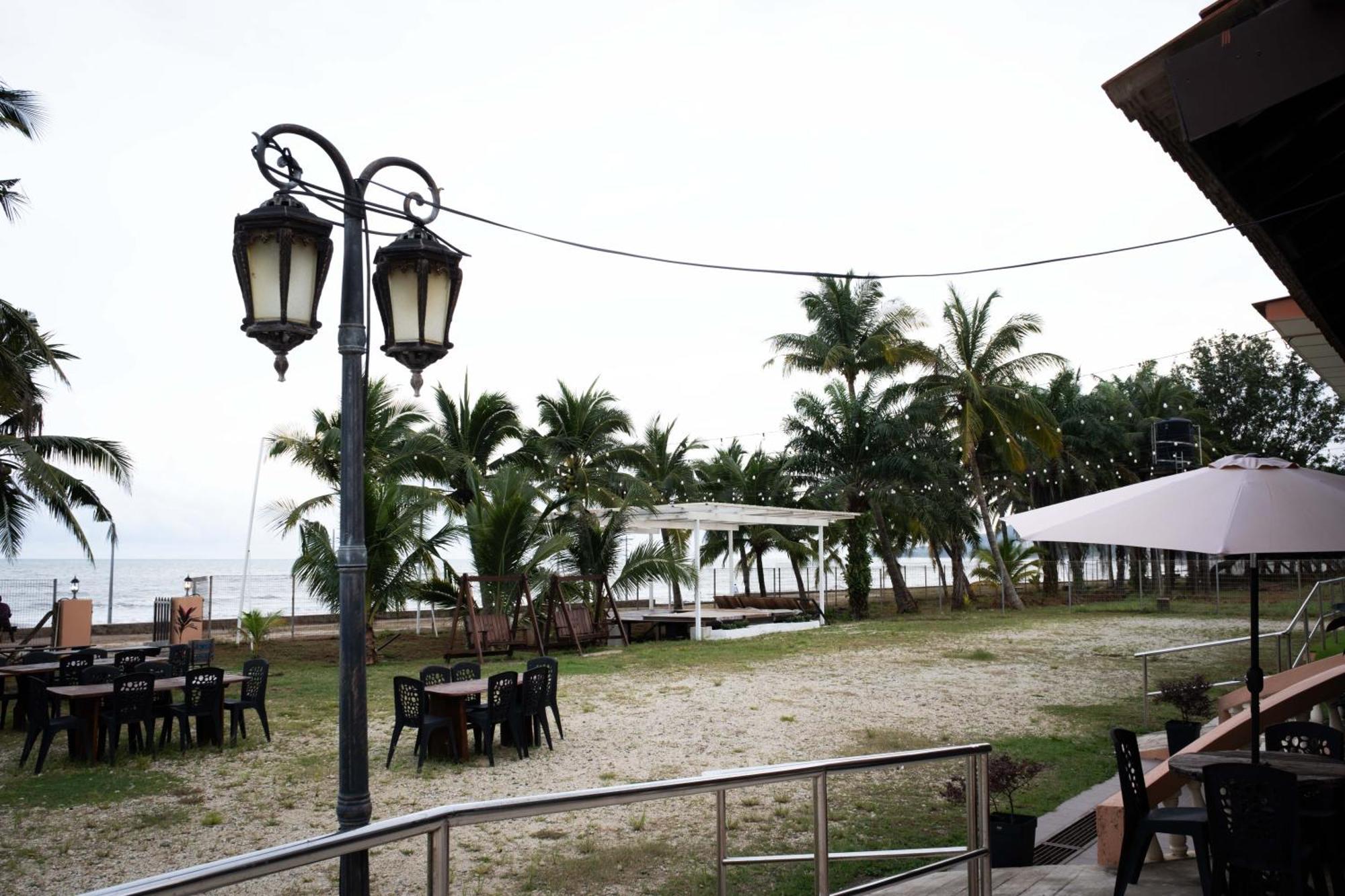 Blackstone Beach Resort กวนตัน ภายนอก รูปภาพ